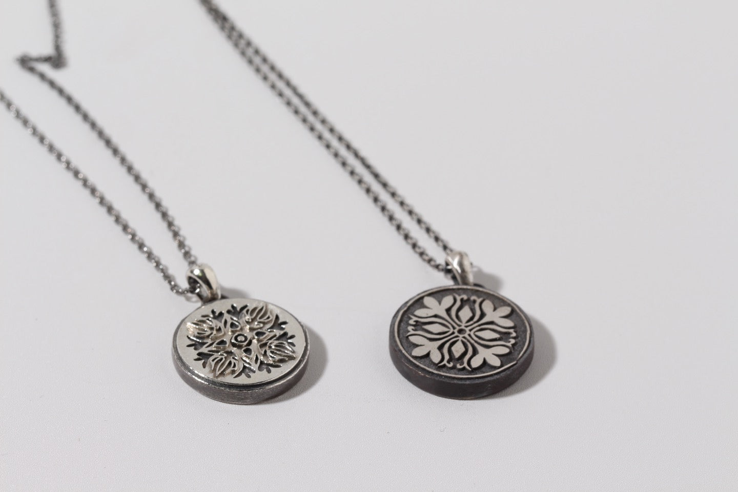 원형 단청 목걸이 Classic(Classic Dancheong Pendant) nawoljewelry